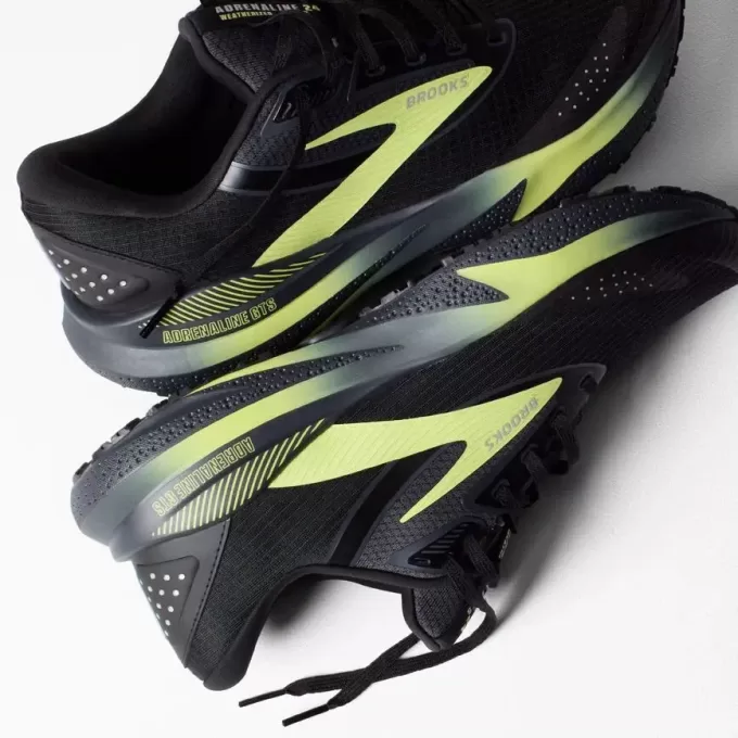 Brooks Adrenaline GTS 24 Weatherized Brooks Adrenaline GTS 24 Weatherized