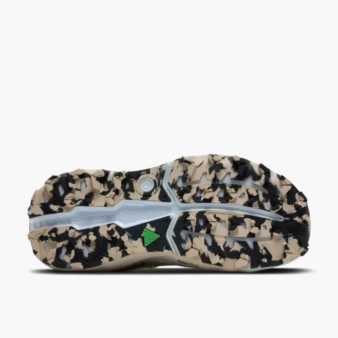 Brooks Caldera 8
