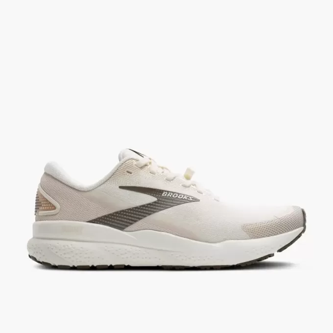 Brooks Ghost 16 Weatherized