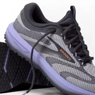 Brooks Revel 7