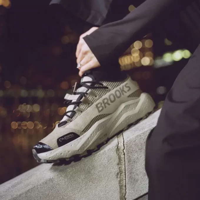 Brooks RSVP Gallery x Caldera 8