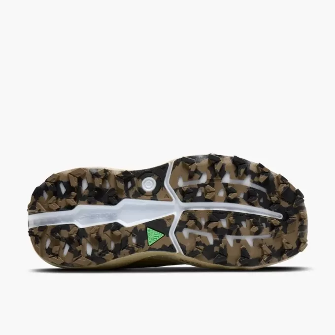 Brooks RSVP Gallery x Caldera 8